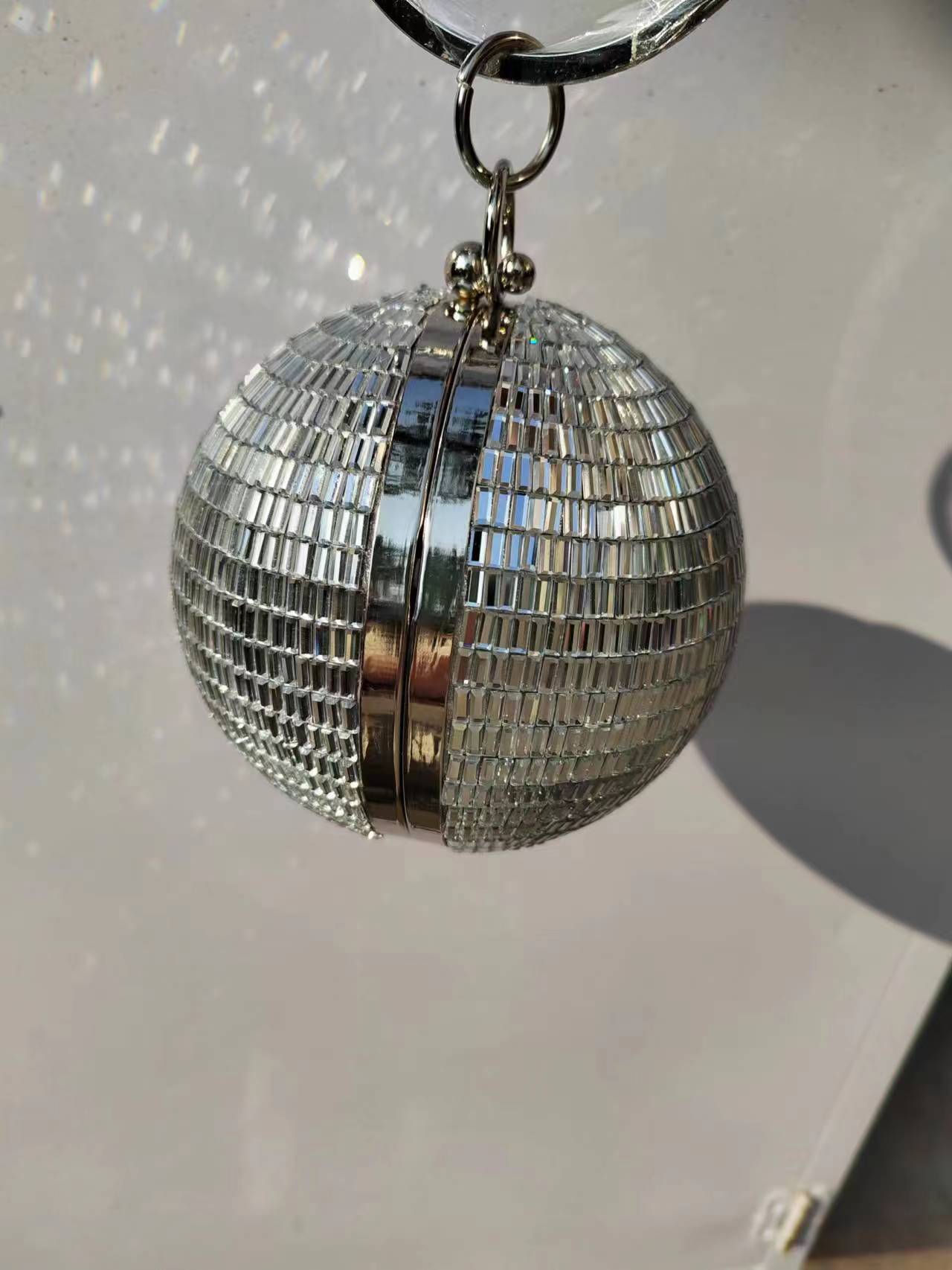 Высококачественный кошелек 202 – обзор и цена Disco Ball Mirror