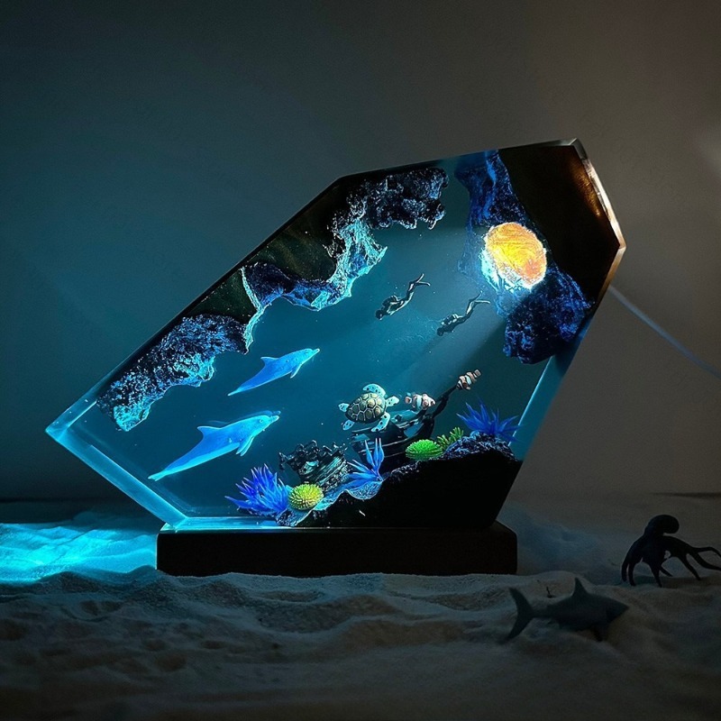 Ночник из смолы «Дельфин и Чер – обзор и цена Lighting World Decor